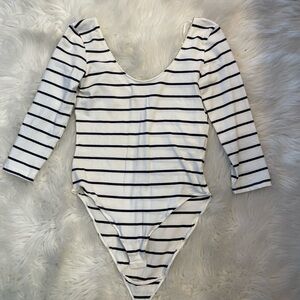 3/4 sleeve white and navy striped bodysuit